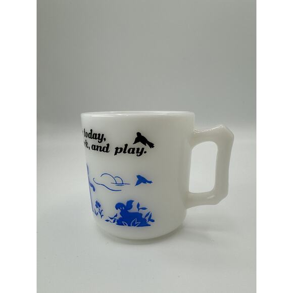 White and Blue Ceramic Mug - Picture 2 of 4